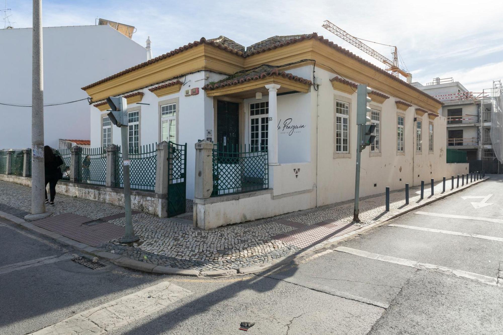 Le Penguin Hostel Dystrykt Dystrykt Faro Zewnętrze zdjęcie