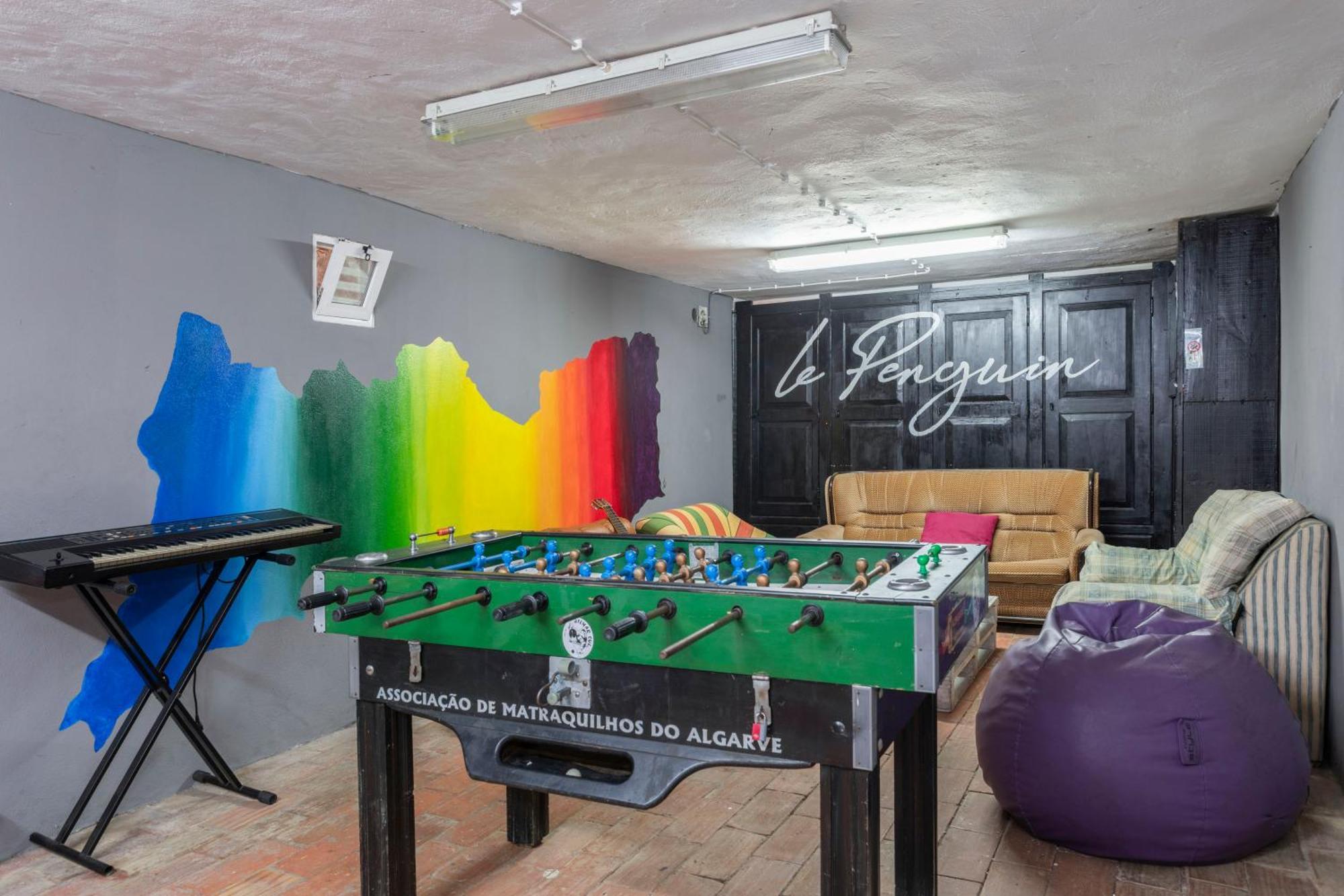 Le Penguin Hostel Dystrykt Dystrykt Faro Zewnętrze zdjęcie